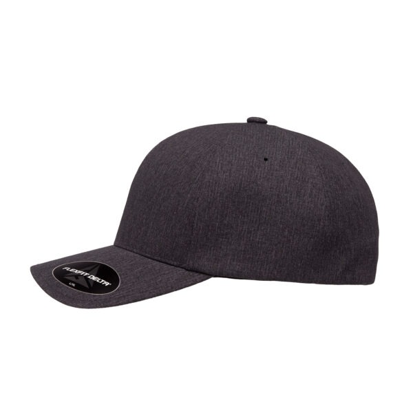 Flexfit Delta Carbon Cap - Charcoal