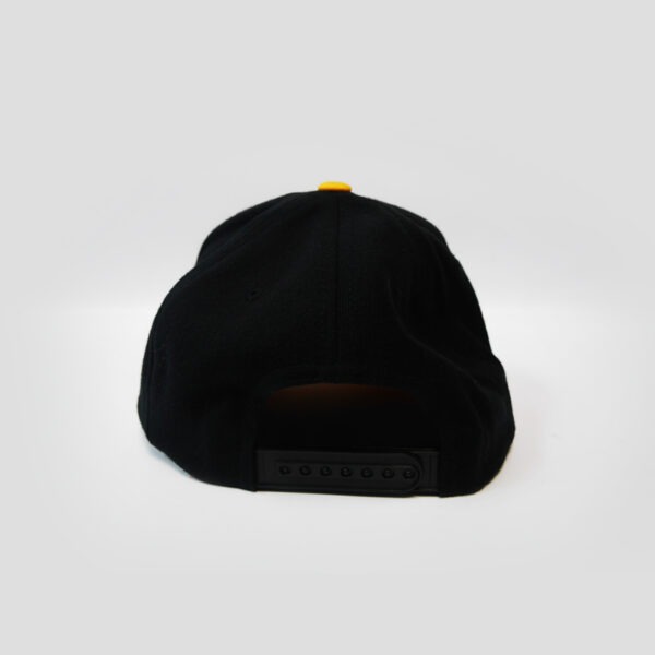 Woolblend - Black/Gold