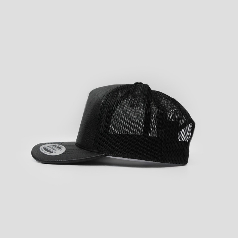 Leather High Trucker - Black